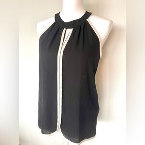 Black and White Keyhole Tank | Size S | VGUC